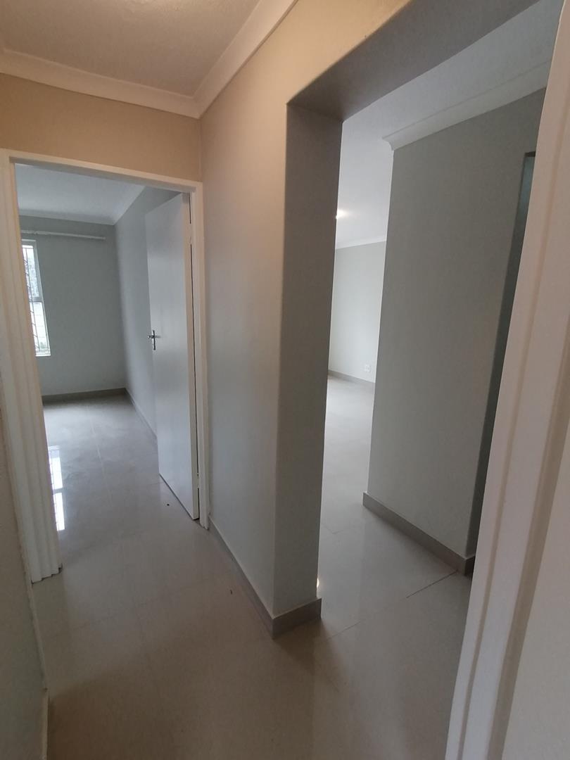 2 Bedroom Property for Sale in Claremont Western Cape